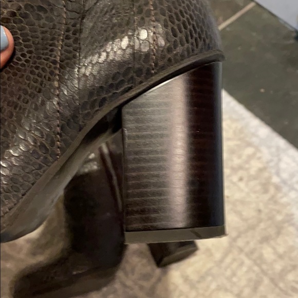 Snakeskin boots  great condition - Picture 4 of 4